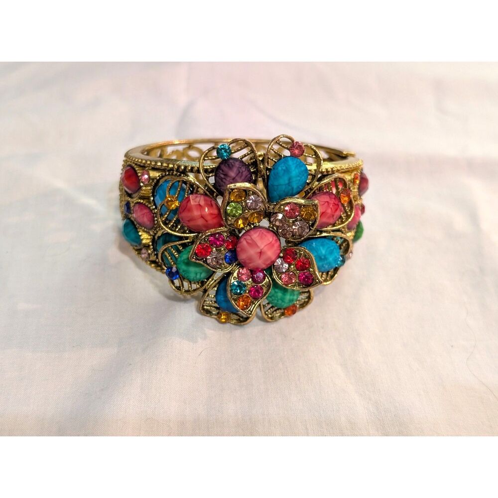 Vintage-Style Gold-Tone Metal Cuff Bracelet with Multi-Colored Floral Cluster